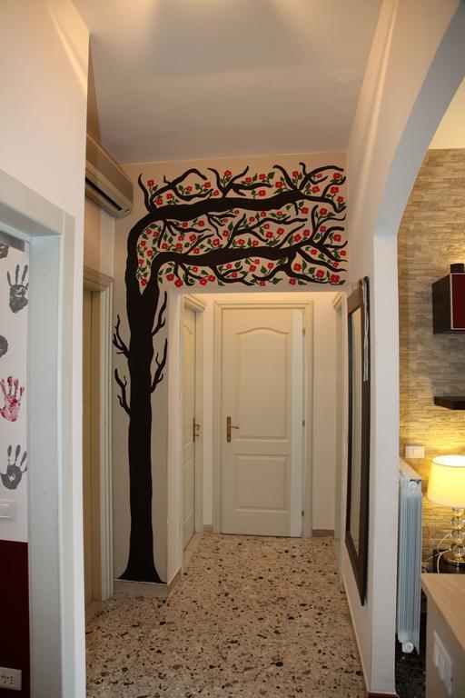 Apartamento A Casa Di Simone A Viareggio Exterior foto
